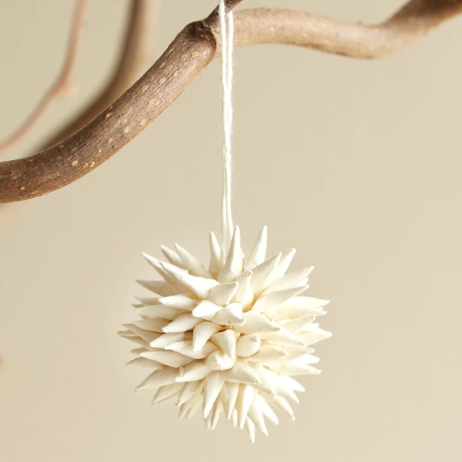 Afroart Set Of 6 White Kotte Hanging Decorations 5 Afroart Set Of 6 White Kotte Hanging Decorations - Image 3