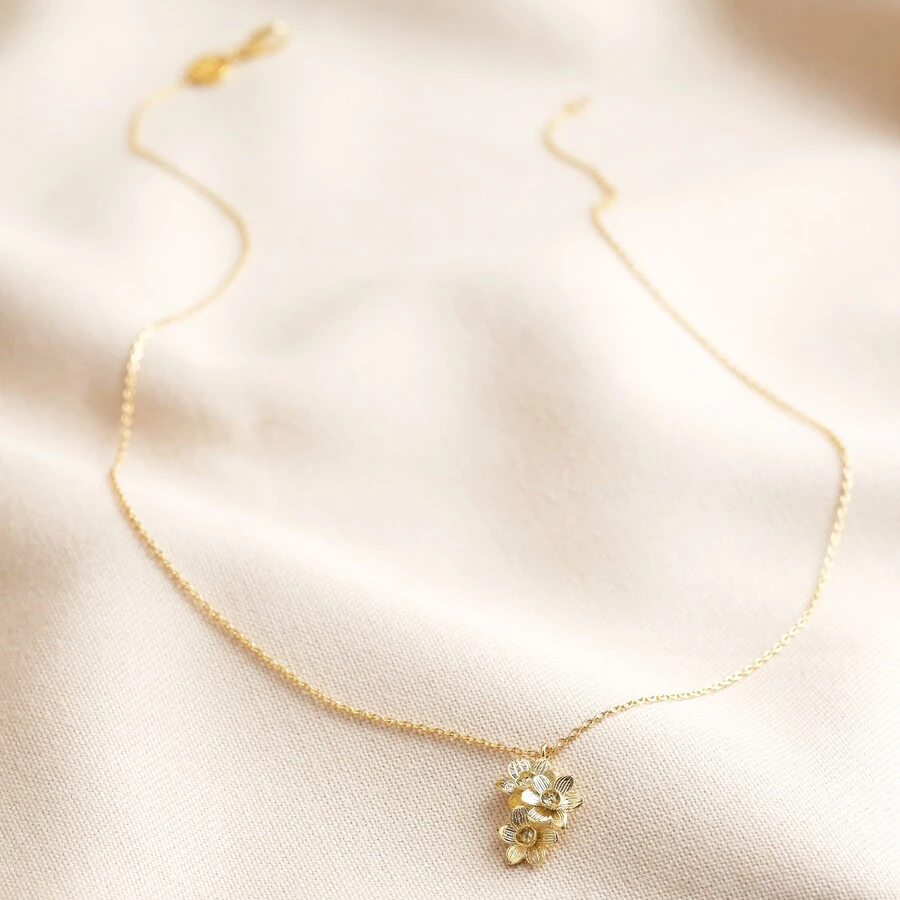 Birth Flower Pendant Necklace In Gold 11 Birth Flower Pendant Necklace In Gold - Image 9