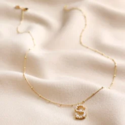 Irregular Pearl Initial Necklace In Gold -Jellycat Christmas Store irregular pearl initial necklace gold 4x3a0938 900x900 1