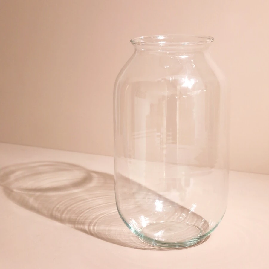 Large Rounded Glass Vase, H29.5cm 3 Large Rounded Glass Vase, H29.5cm
