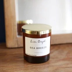 Lisa Angel Sea Breeze Scented Soy Candle -Jellycat Christmas Store lisa angel sea breeze scented soy candle 0v8a6292 900x900 1