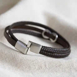 Men's Personalised Brown Leather Stainless Steel Infinity Bracelet -Jellycat Christmas Store mens personalised brown leather stainless steel infinity bracelet o21a5648 copy 900x900 1