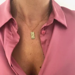 Gold The Moon Tarot Card Pendant Necklace -Jellycat Christmas Store personalised gold sterling silver tarot card pendant necklace 900x900 1