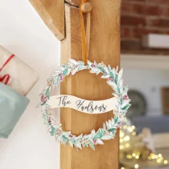 Personalised Printed Wooden Christmas Wreath -Jellycat Christmas Store personalised printed wooden christmas wreath 0v8a4095 900x900 1