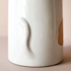 Textured Ceramic Cat Vase, H19cm -Jellycat Christmas Store textured ceramic cat vase 4x3a1813 900x900 1
